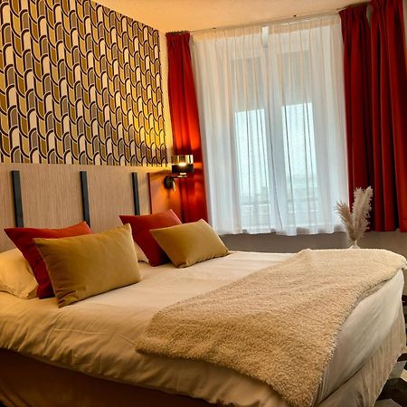 Ambassadeur Hotel - Cherbourg Port De Plaisance Dış mekan fotoğraf
