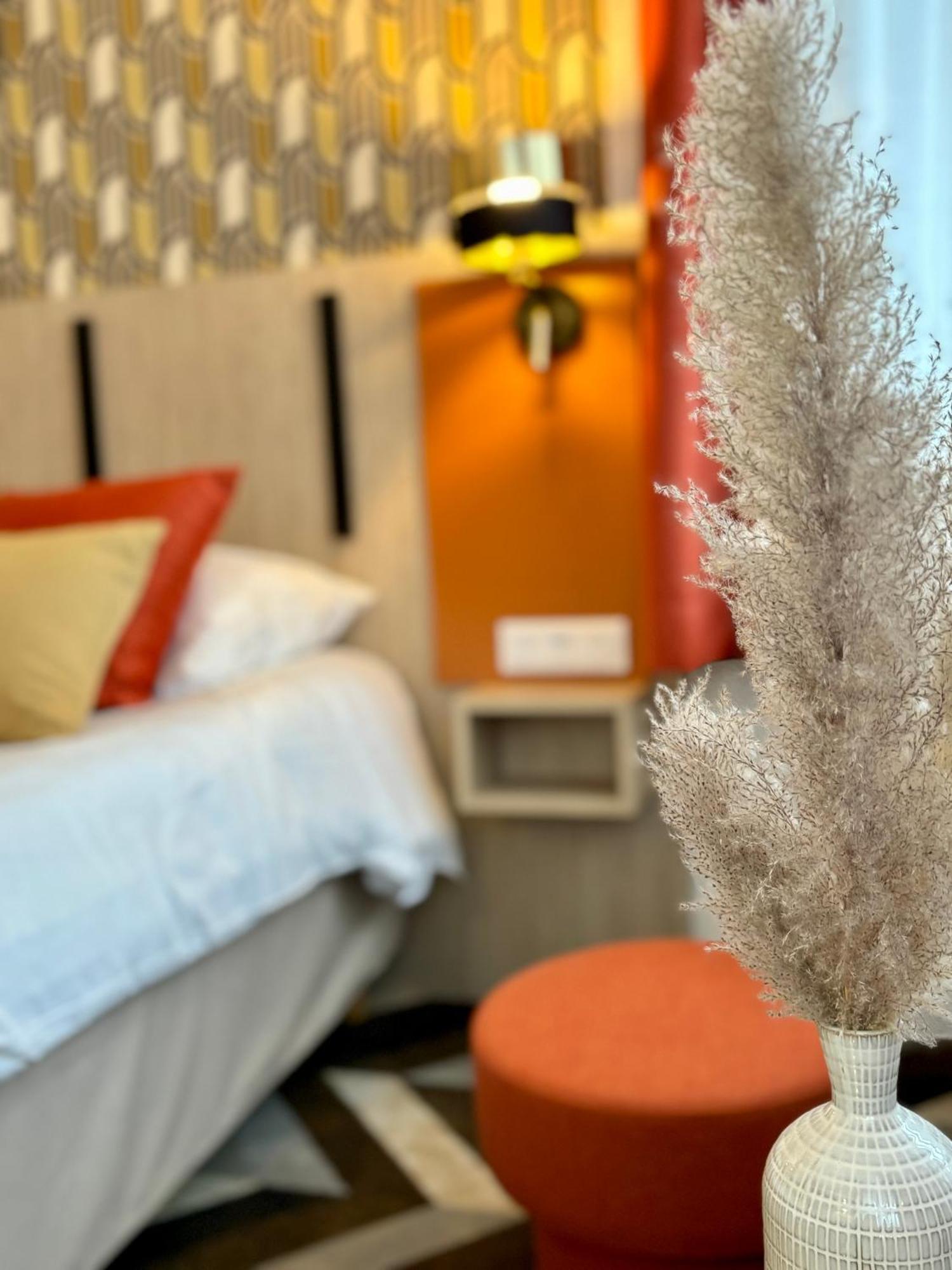 Ambassadeur Hotel - Cherbourg Port De Plaisance Dış mekan fotoğraf