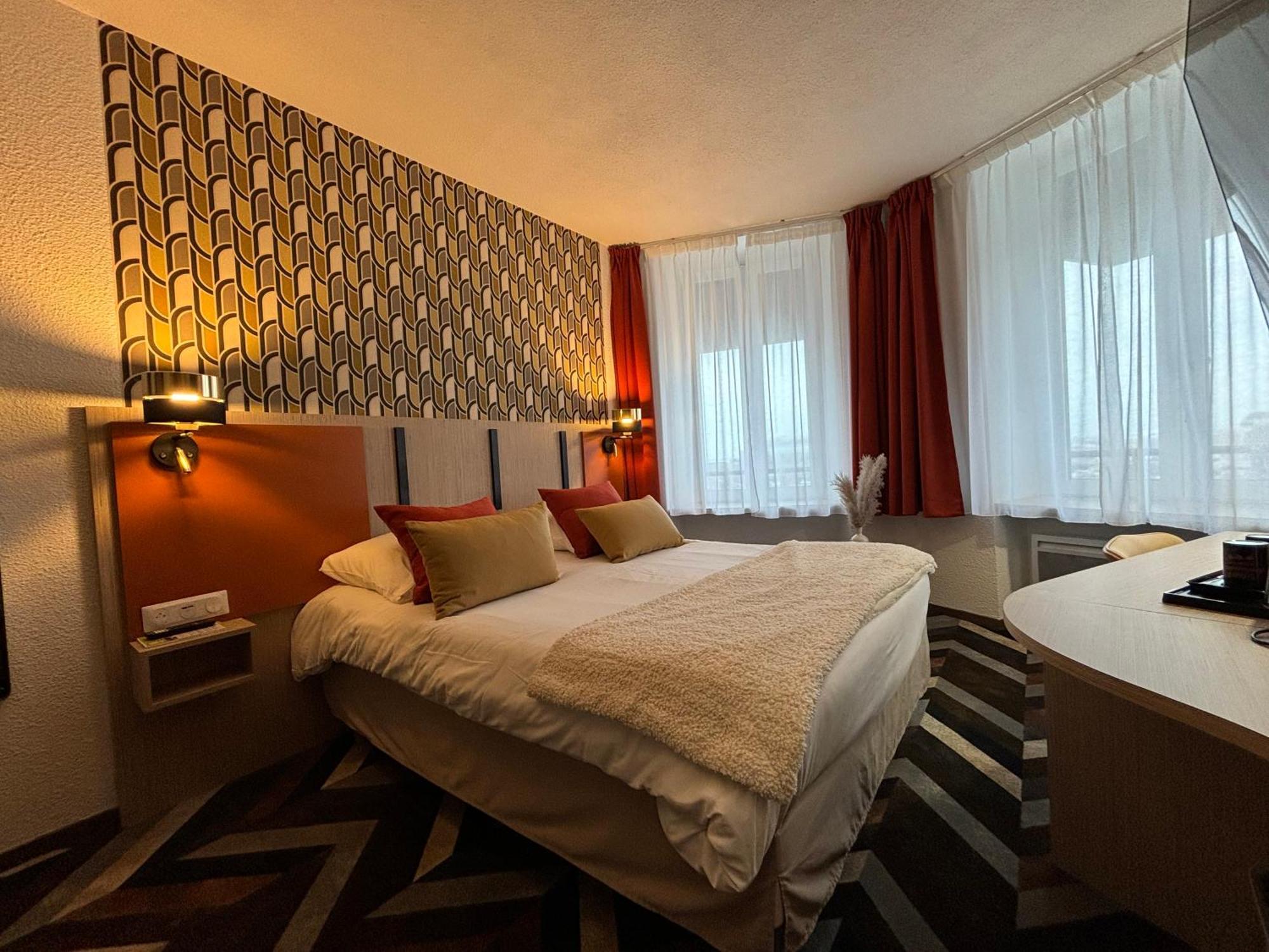 Ambassadeur Hotel - Cherbourg Port De Plaisance Dış mekan fotoğraf