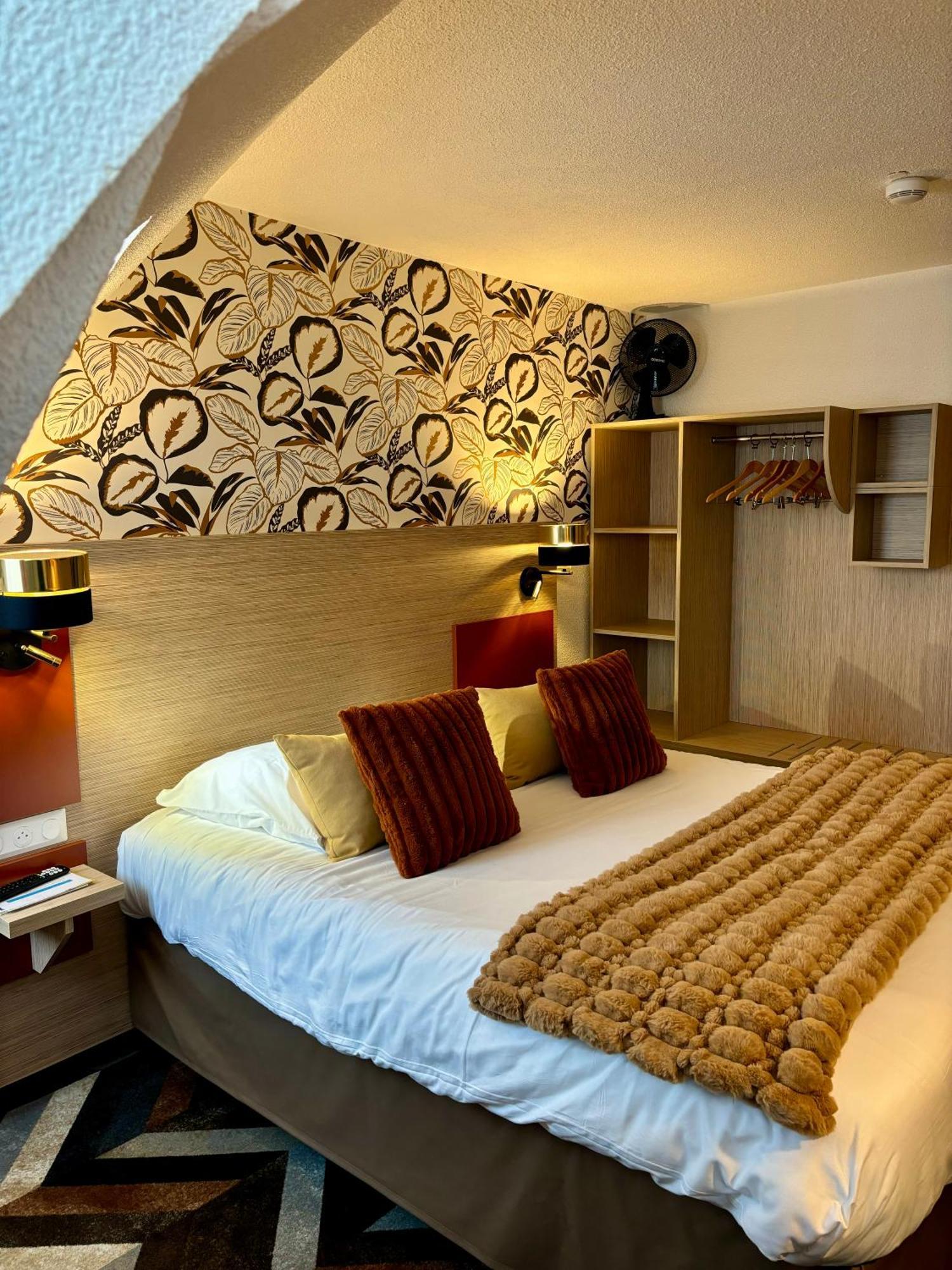 Ambassadeur Hotel - Cherbourg Port De Plaisance Dış mekan fotoğraf