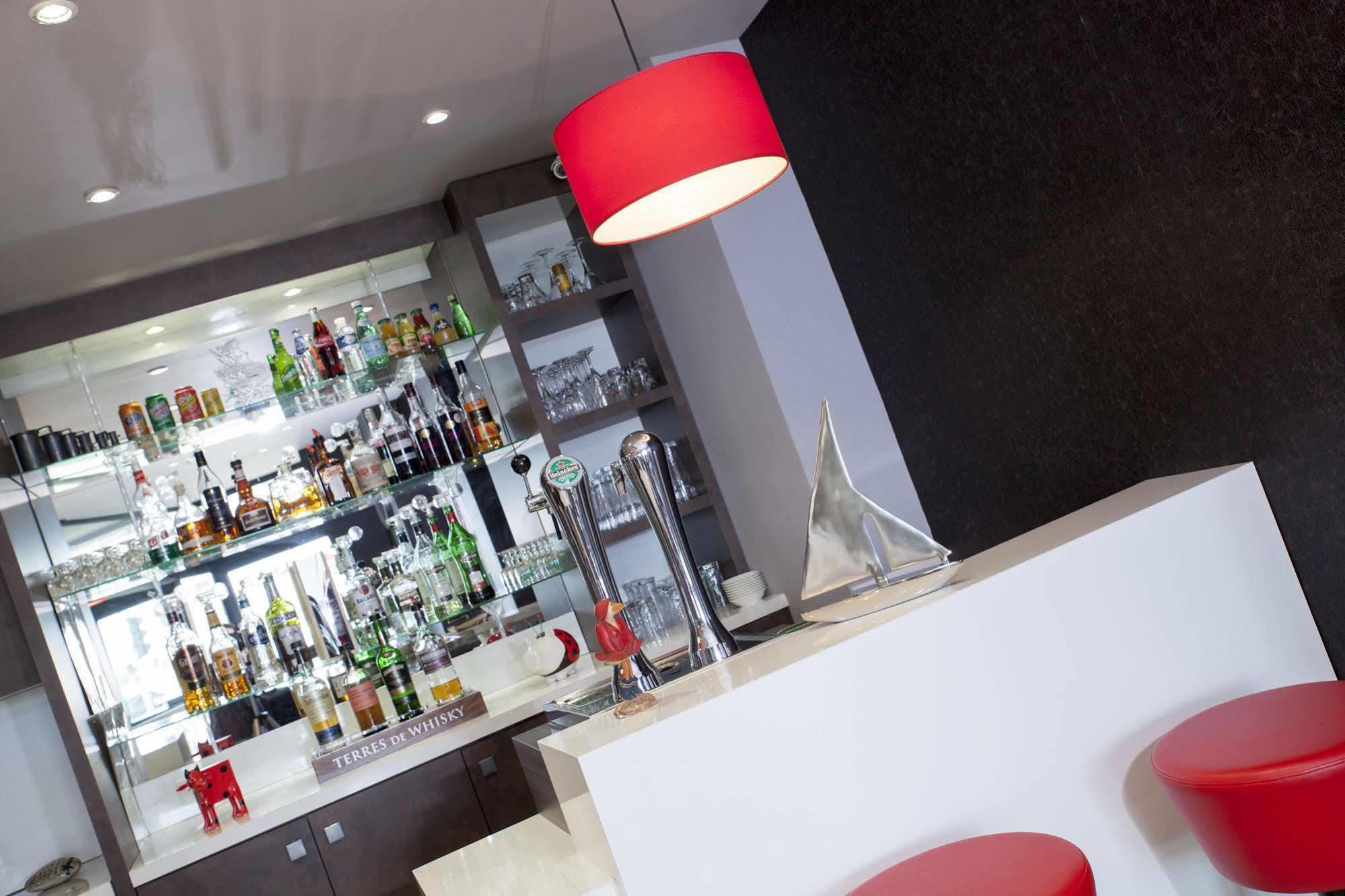 Ambassadeur Hotel - Cherbourg Port De Plaisance Dış mekan fotoğraf